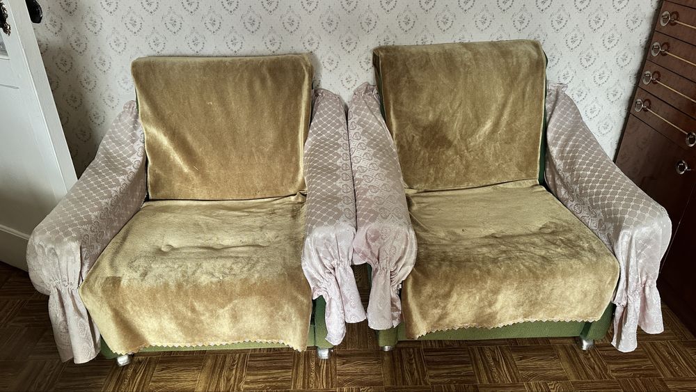 Диван, два кресла