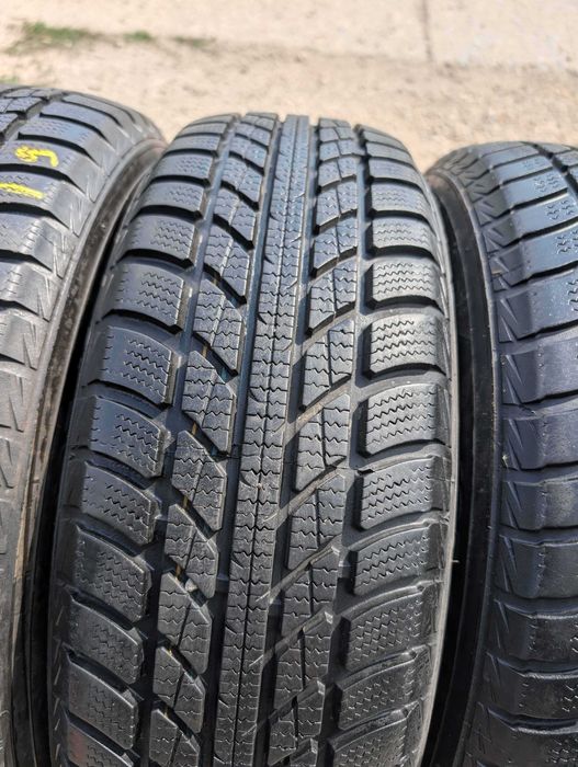 # 195/65 R15 • Iarna • Kingstar Winter SW40 91T | 4 buc | Pret/buc