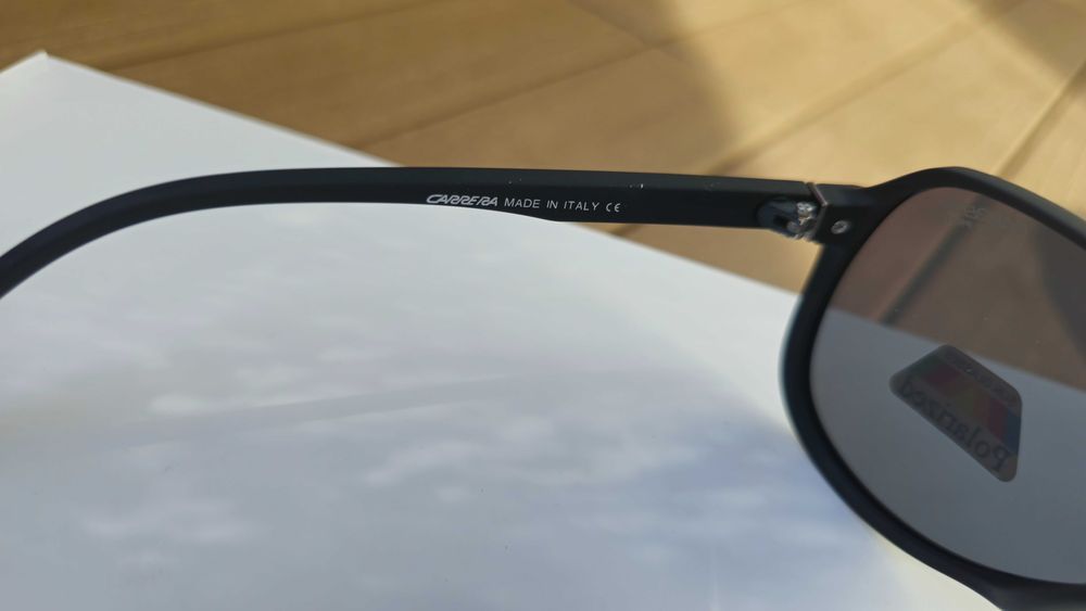 Ochelari de soare brand Carrera