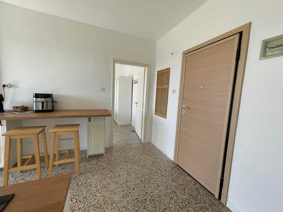 Продава се Тристаен апартамент в София, Център - 56 кв.м за 1776 €/кв.м - Снимка #3
