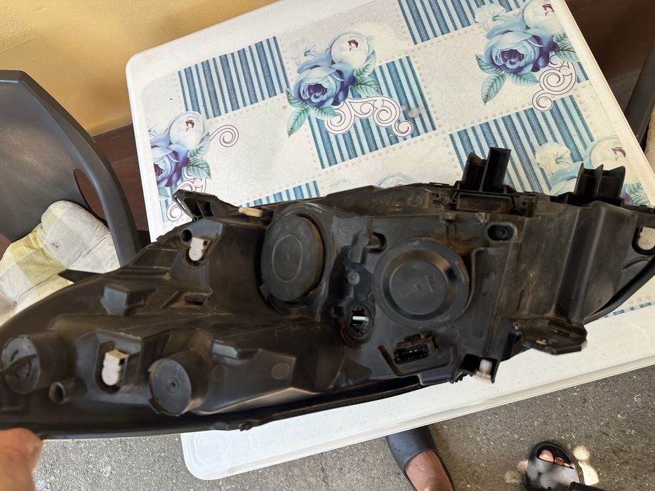 Far stanga Renault Scenic 3 reglaj electric