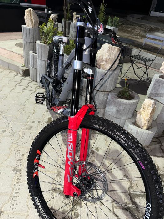 2024 Nukeproof Dissent Downhill Custom Build
