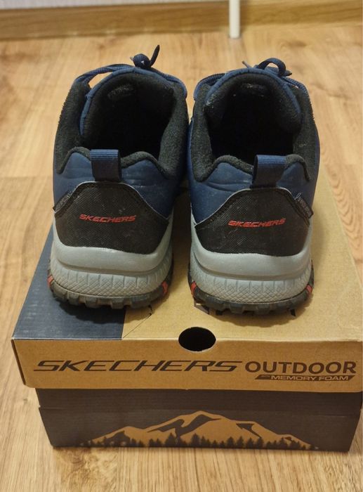 Кроссовки муж Skechers р 42