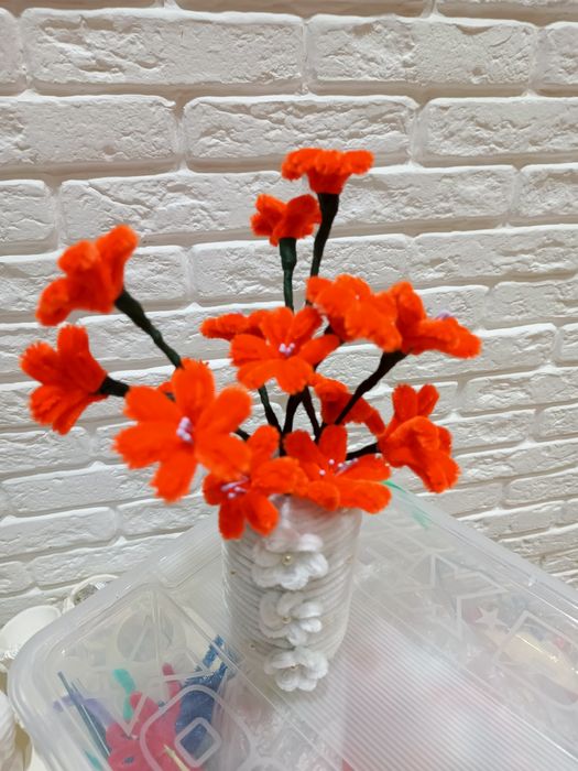 Цветы из синельной проволоки