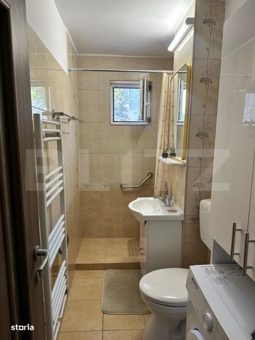 Apartament 2 camere, 43 mp, loc de parcare, zona Micro 3
