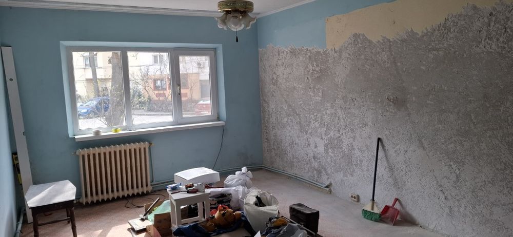 Apartament două camere, Șoseaua București. Pentru renovare!