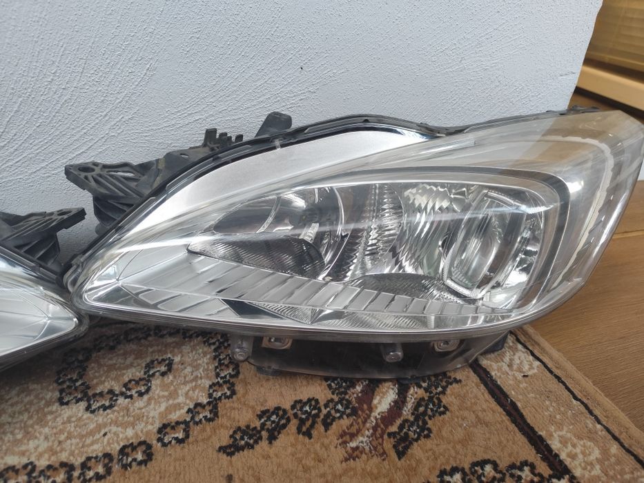 Фарове за Пежо 508