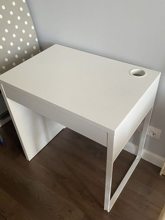 Продам стол рабочий Ikea