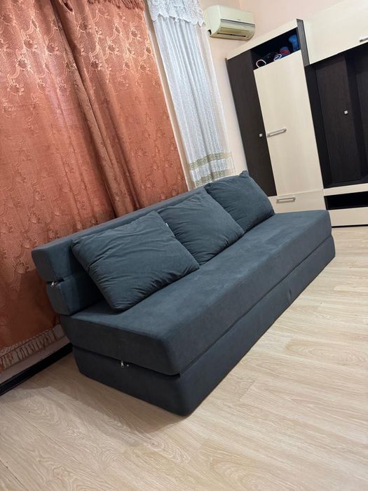 Диван безкаркасный