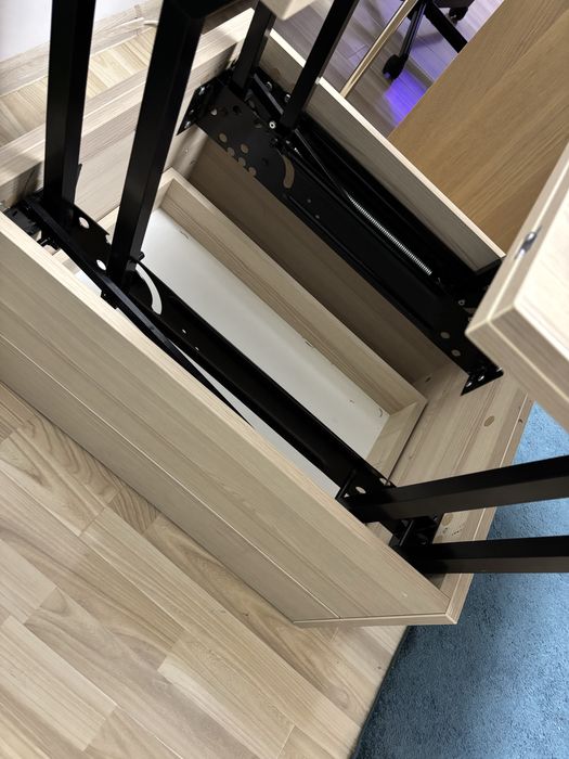 Masa extensibila facuta pe comanda