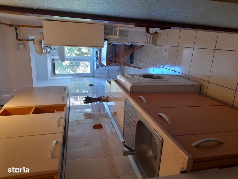 Închiriez garsonieră Etaj 1 – Zona ANAF / Complex Agneza