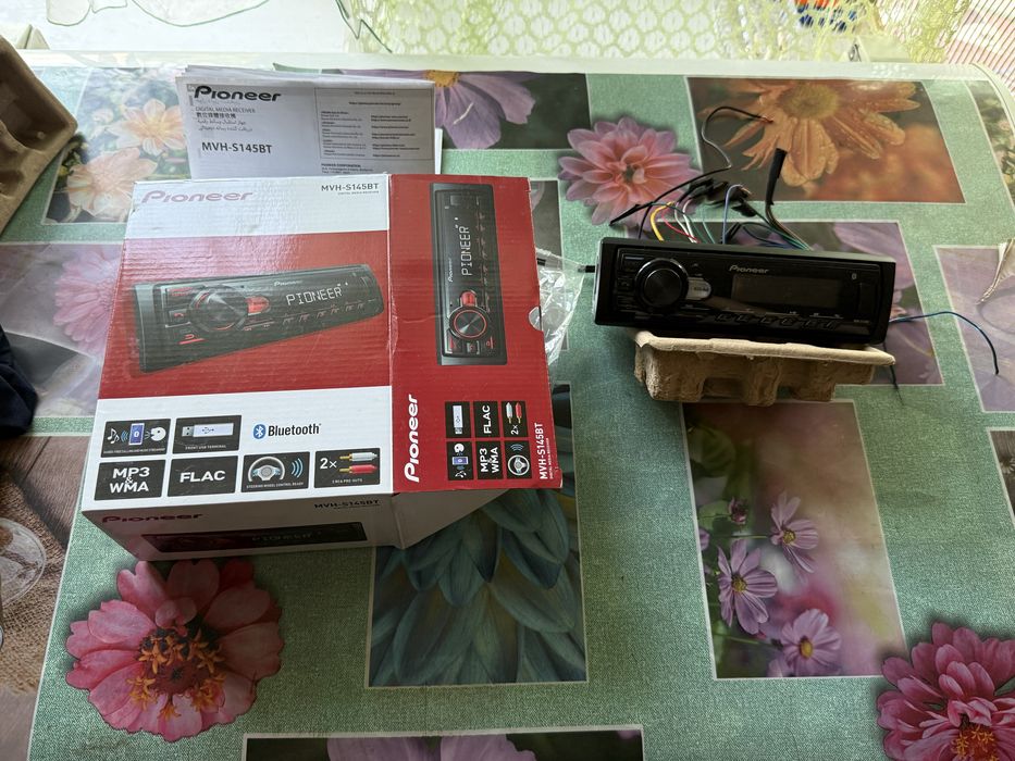 Продам автомагнитолу Pioneer MVH-S145BT