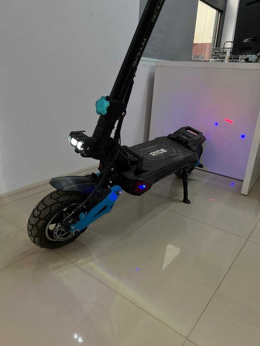 Trotineta RYDE 1200 TITAN - ca noua