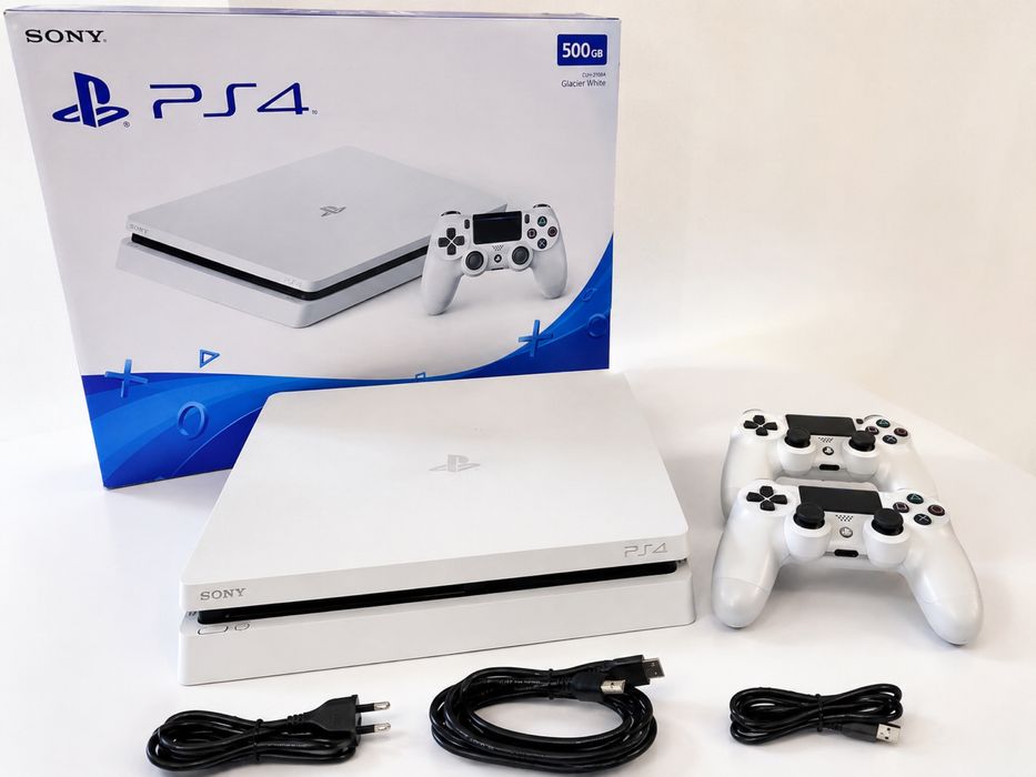 PlayStation 4 срочно сотилади!