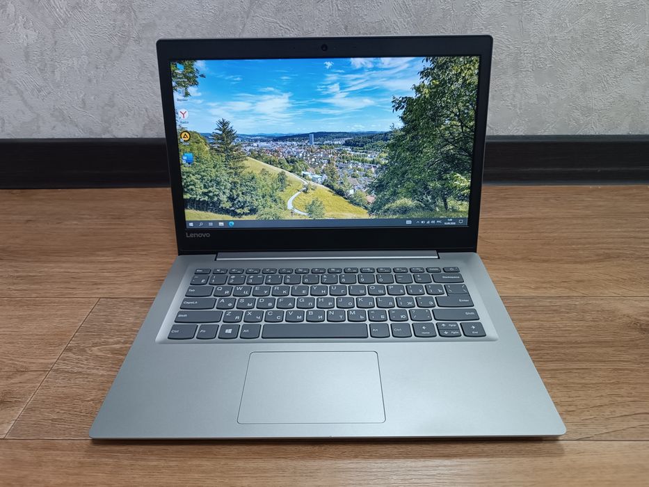 Ноутбук LENOVO SSD Windows 10 Pro.