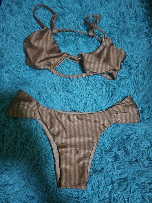 Costum baie Sol de Janeiro