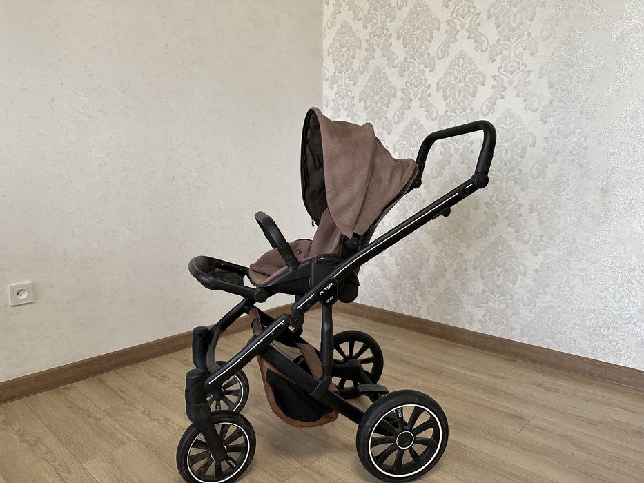 Детская коляска