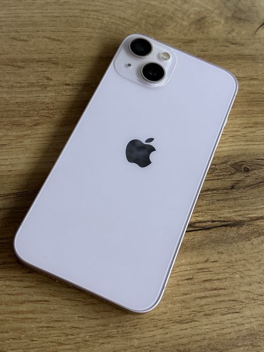 Продам айфон 13 в хорошем состоянии