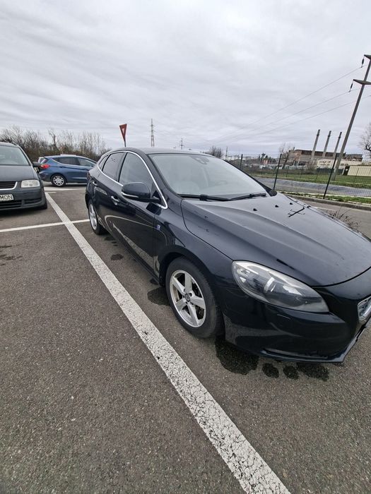 VOLVO V40 2015 — imagine 4