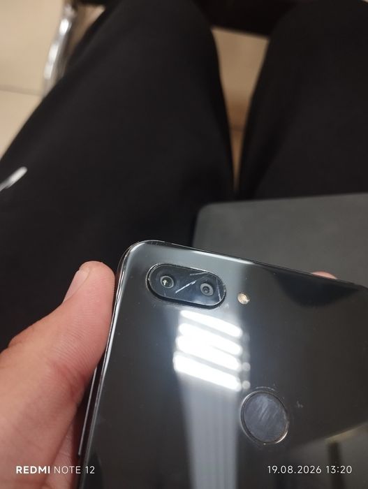 Xiaomi 8 Lite 4/64