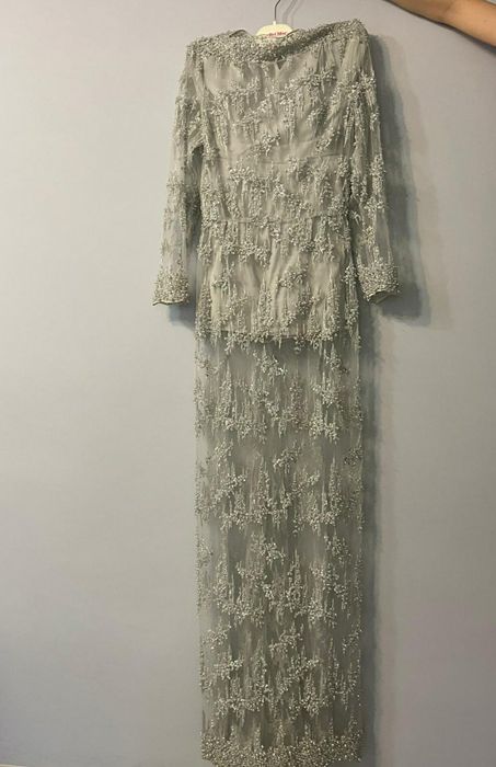 Rochie eleganta din dantela cu perle