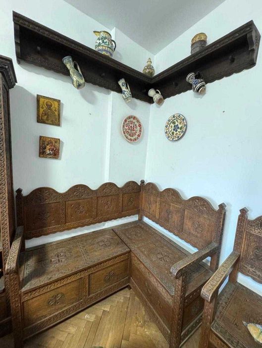 Mobilier neoromanesc, din lemn masiv, sec. XIX, set complet