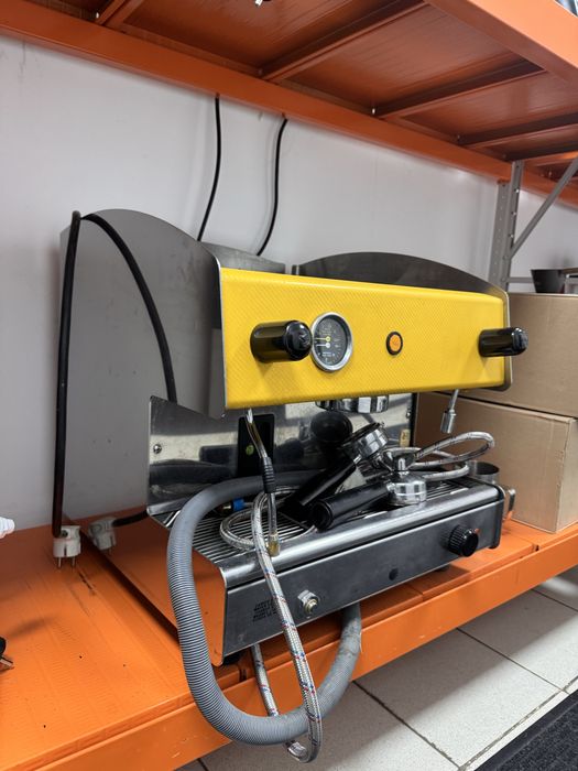 Продам кофемашину simonelli, Brasilia