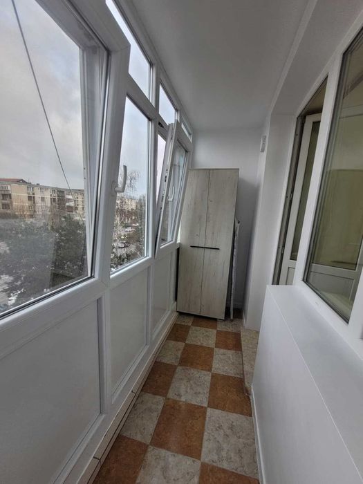 Apartament 2 camere decomandat Calea Bucuresti nr.50 bloc A5 Institut