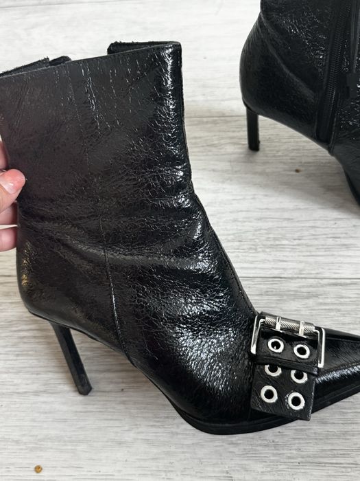 Оссений сапог прадается