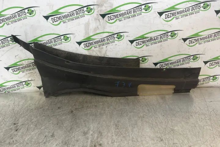 Grila stergatoare 6N1819414C / 6N1 819 414-C Volkswagen VW Polo 1999