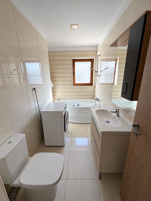 De vanzare, apartament de lux, 68mp, loc parcare subterana, calea Torontalului, Timisoara, 139.900. Euro