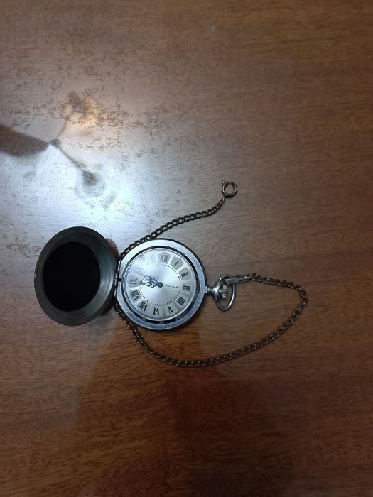 Часы карманные 'Молния'