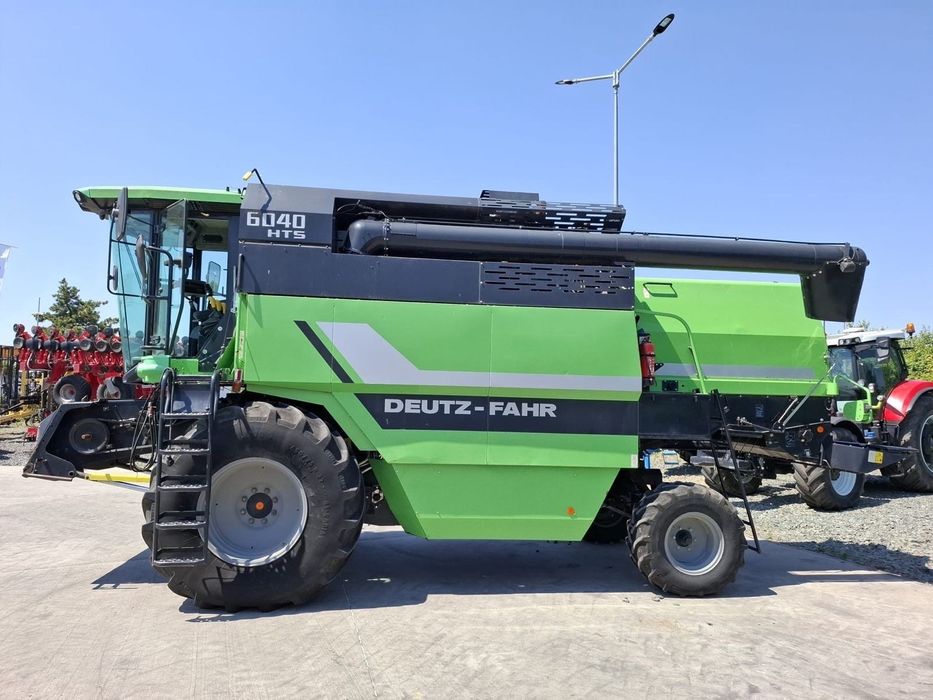 Dezmembrez combina deutz fahr 6040
