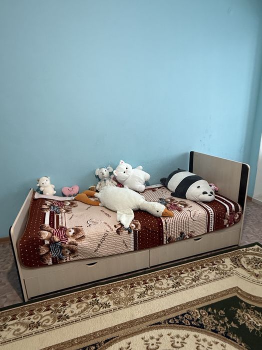 Продам кровать в хорошем состочнии