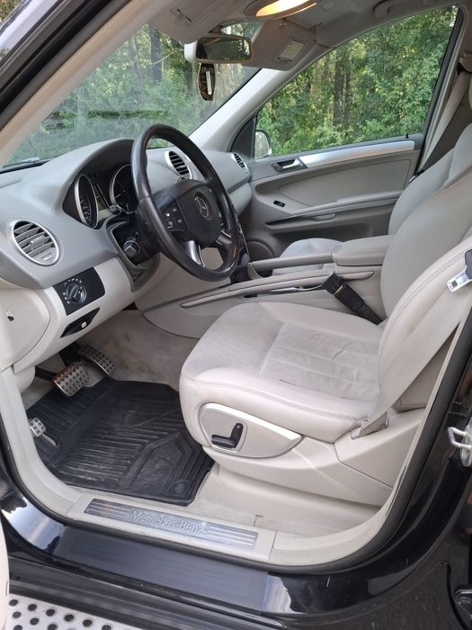 Vand mercedes ML W164 pachet amg