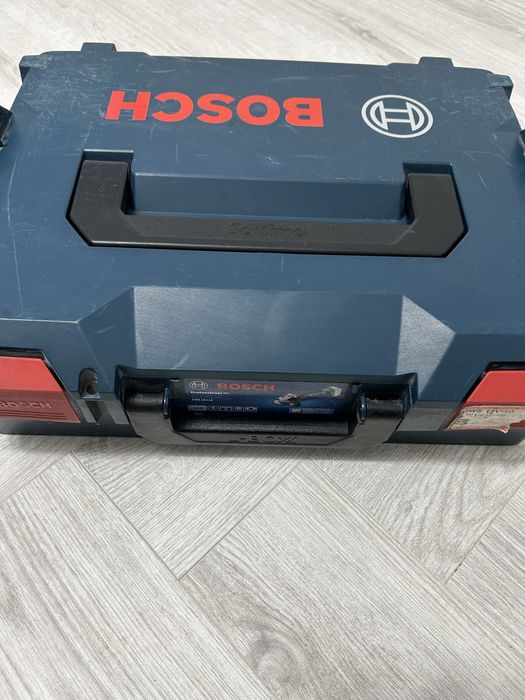 Bosch GWS 18V-10 flex
