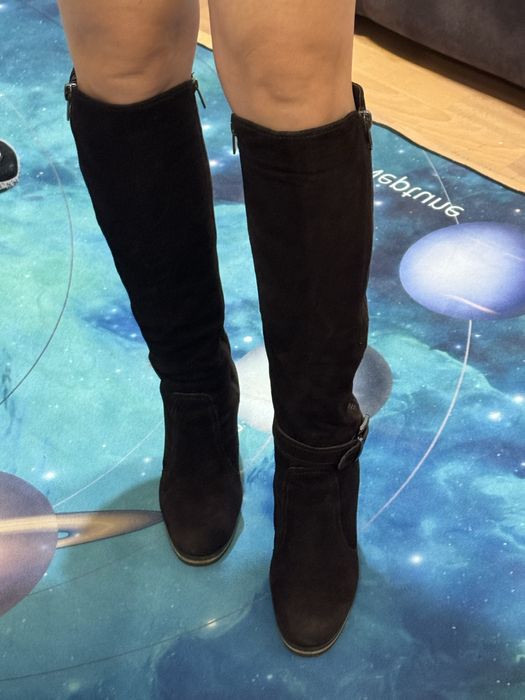 Продам сапоги замшевые