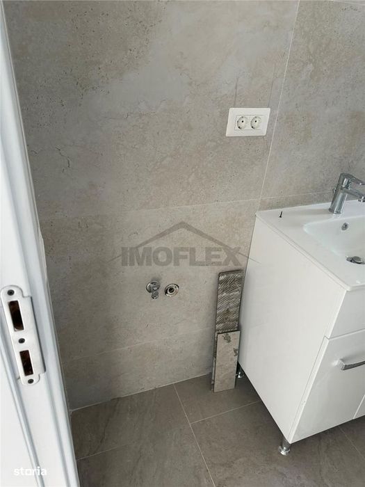 Apartament doua camere  Ansamblu rezidential,finisaje de lux balcon lu