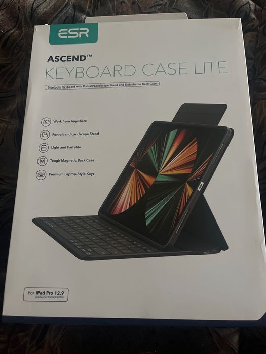 ESR Ascend Keyboard Case Lite