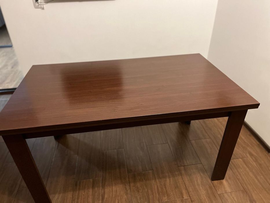 Masa living dimensiuni 150 lungine/ 90 latime 76 inaltime