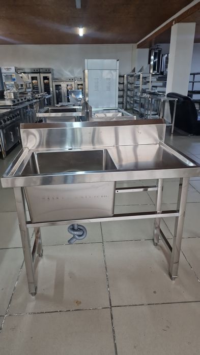 Мойка с рабочей зоной