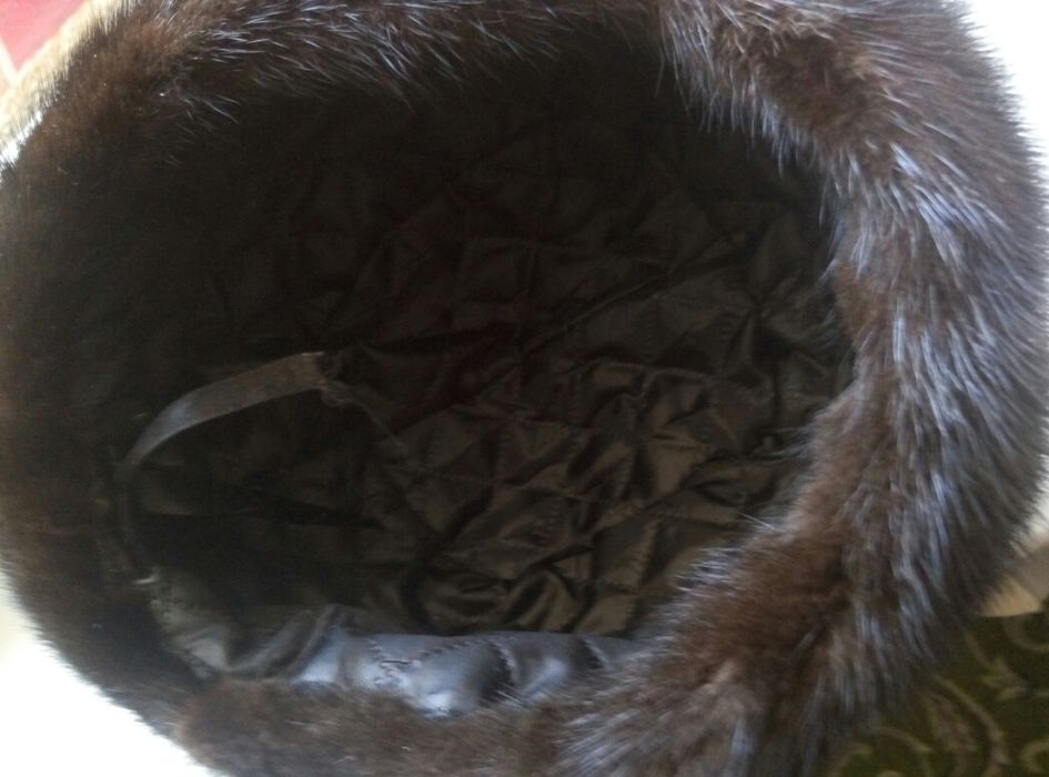 Женский норковый берет