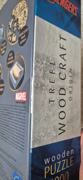 Дървен пъзел Вселената на Марвел 1 000 части