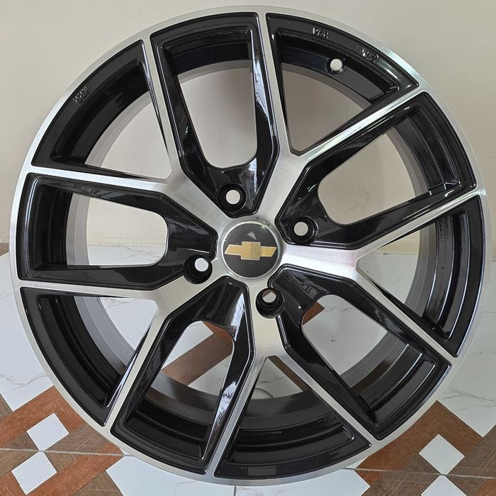 Chevrolet Lacetti/Epica/Gentra uchun R17 4×114 saka disklar komplekt