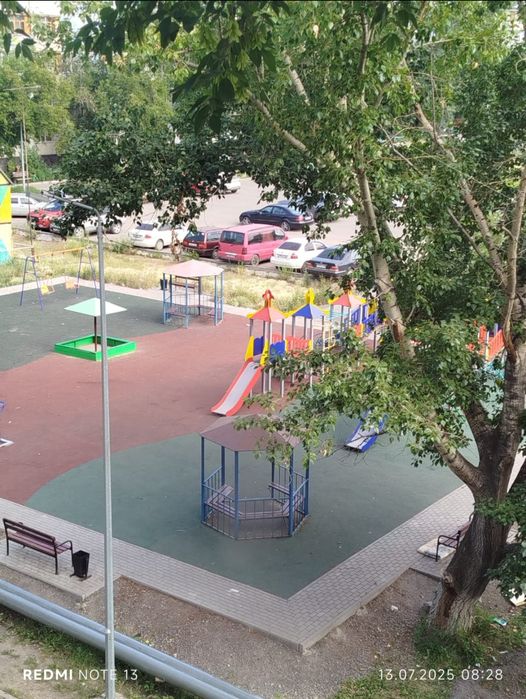 Продается  3- ком квартира