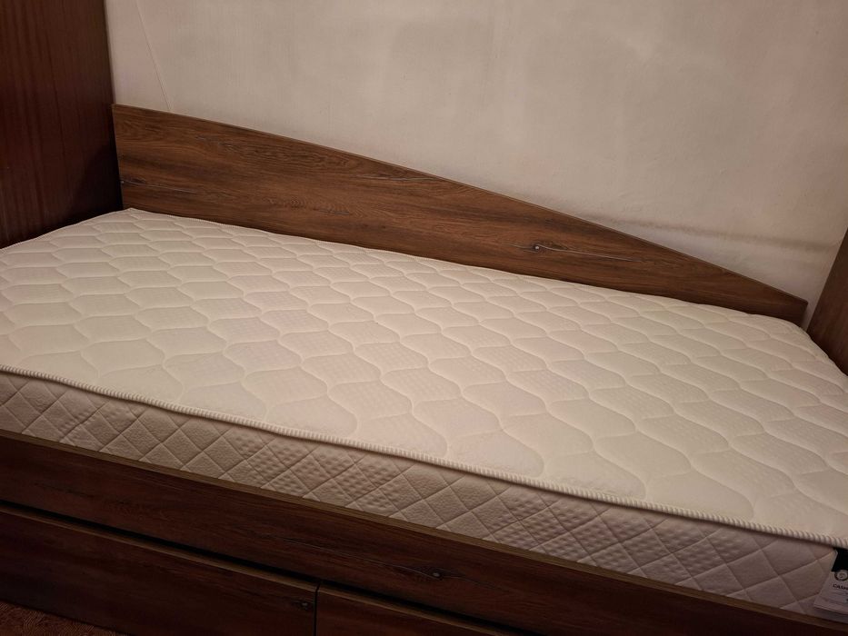 Матрак еднолицев TED 90/200см нов