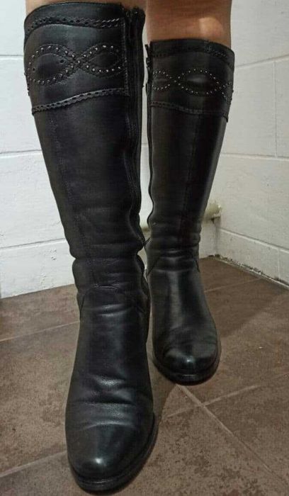 Продам сапоги женские