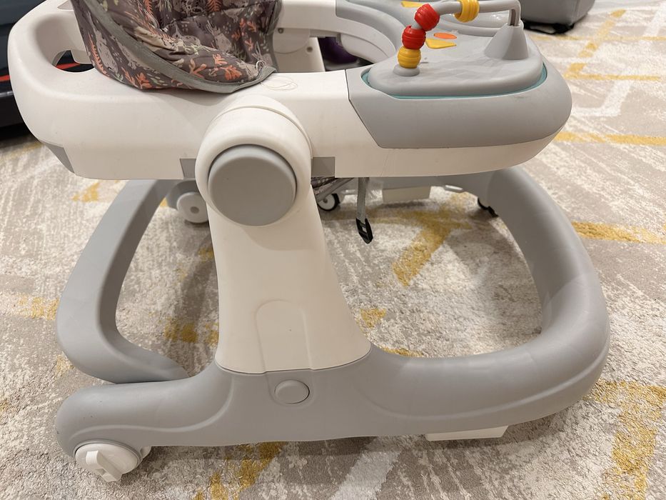 Продам Ходунки для малышей