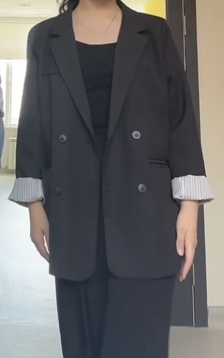 Женский пиджак черный