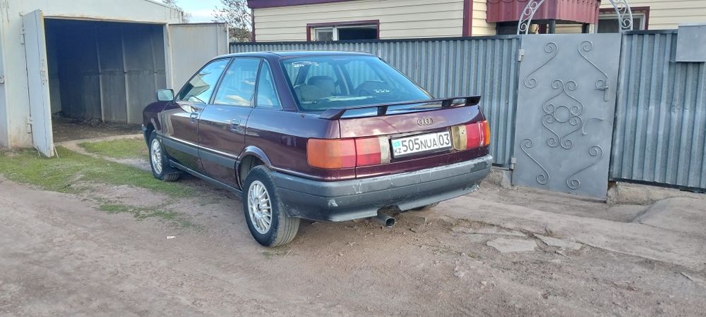 Ауди 80 б3     .